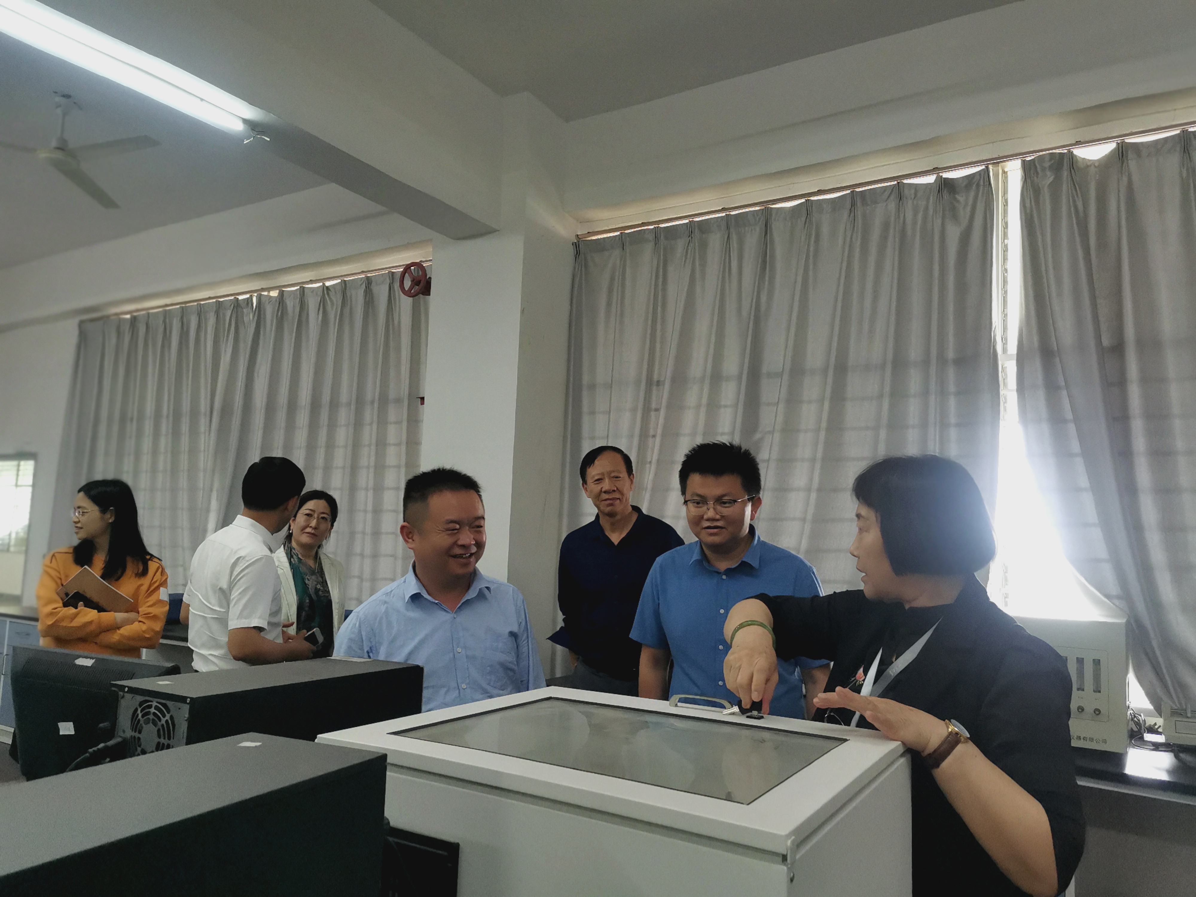 图片222.jpg 图片222.jpg